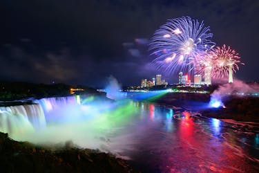 Niagara Falls-zonsondergangtour met vuurwerkshow